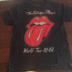 The rolling stone shirt size medium